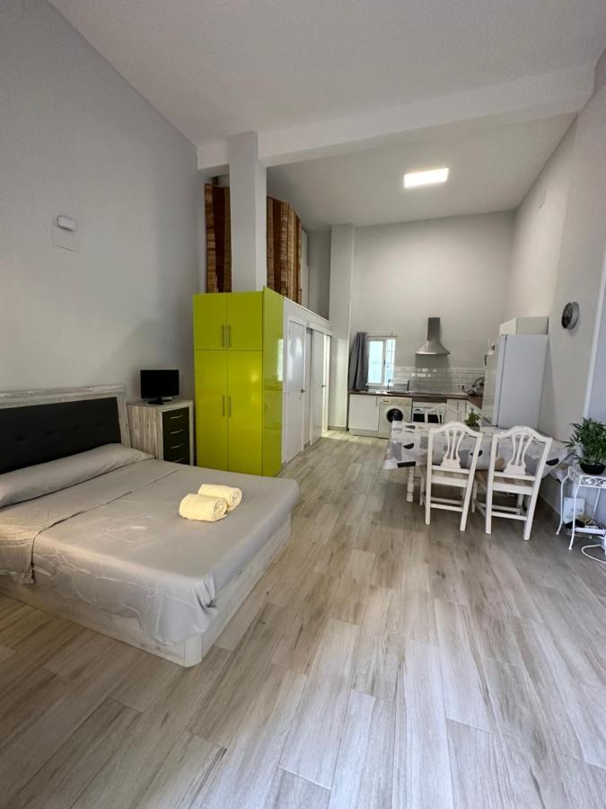 Apartamentos Redondela Мадрид Экстерьер фото